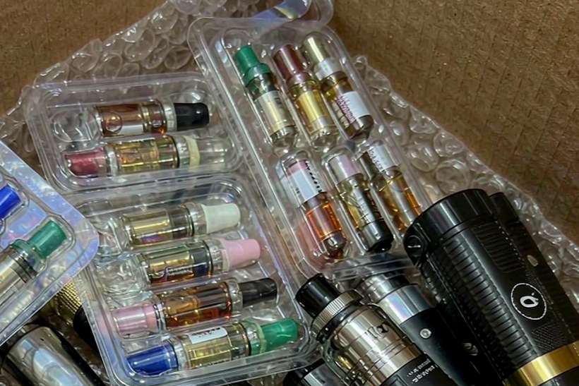 B2B Supply of Elektronna Ya Sisgareta kits — bulk case