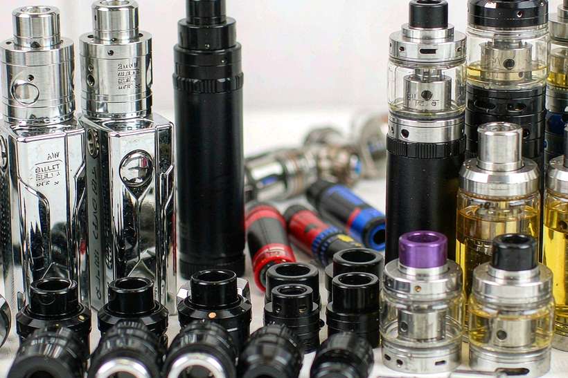 B2B Supply of Elektronna Ya Sisgareta products in Athens — Middle East
