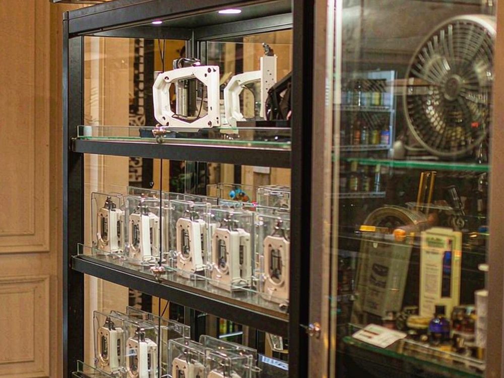 Bulk Distribution for Elektronna Ya Sisgareta in Athens — bulk case