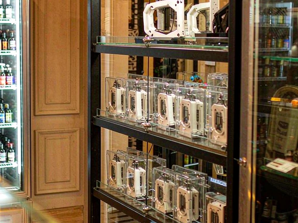 Bulk Distribution for Elektronna Ya Sisgareta in Athens — wholesale only