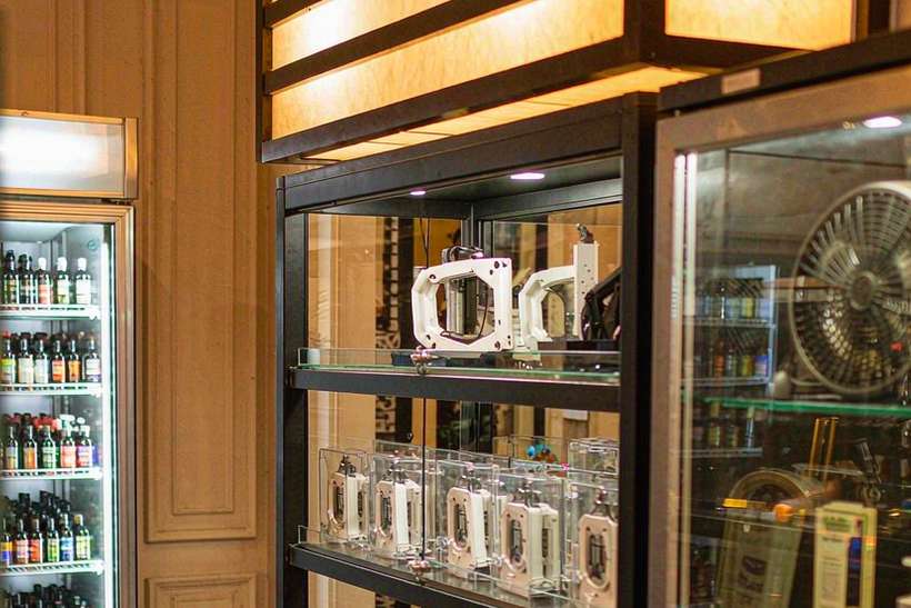 Buyer's Guide to Elektronna Ya Sisgareta in Athens — US warehouse