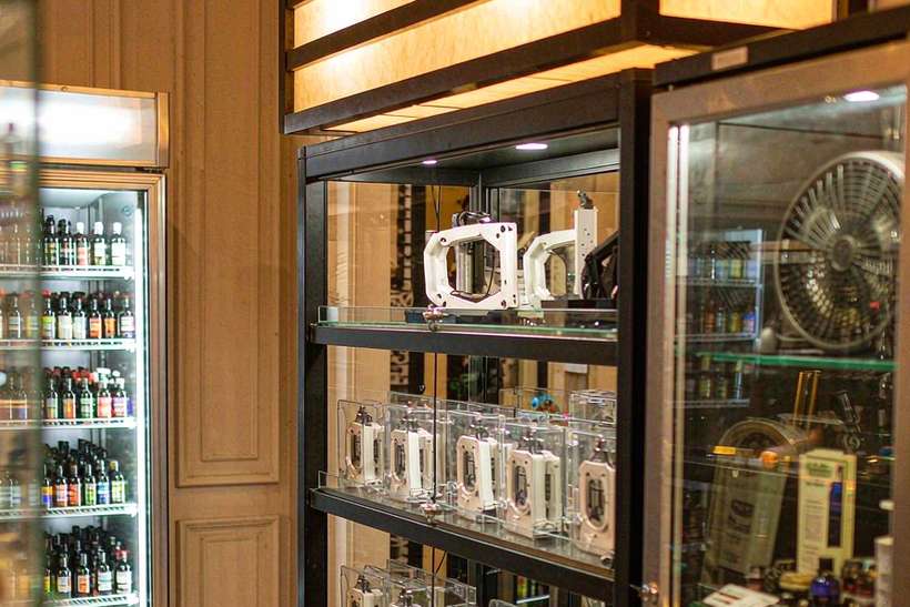 Checklist for Elektronna Ya Sisgareta products in Athens — Winter special