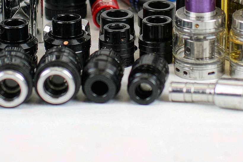 Comparison of Elektronna Ya Sisgareta accessories Suppliers — bulk case