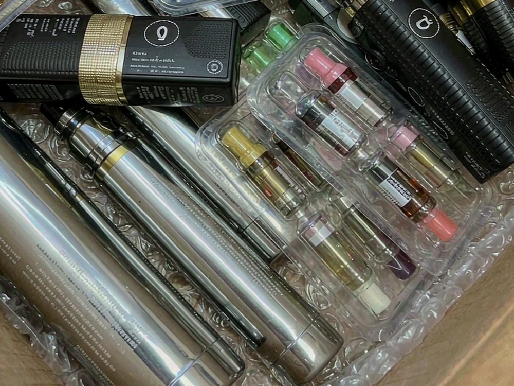 Comparison of Elektronna Ya Sisgareta mods Suppliers — premium tier