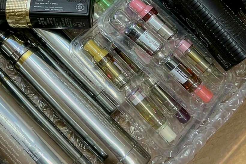 Comparison of Elektronna Ya Sisgareta products in Athens Suppliers — limited batch