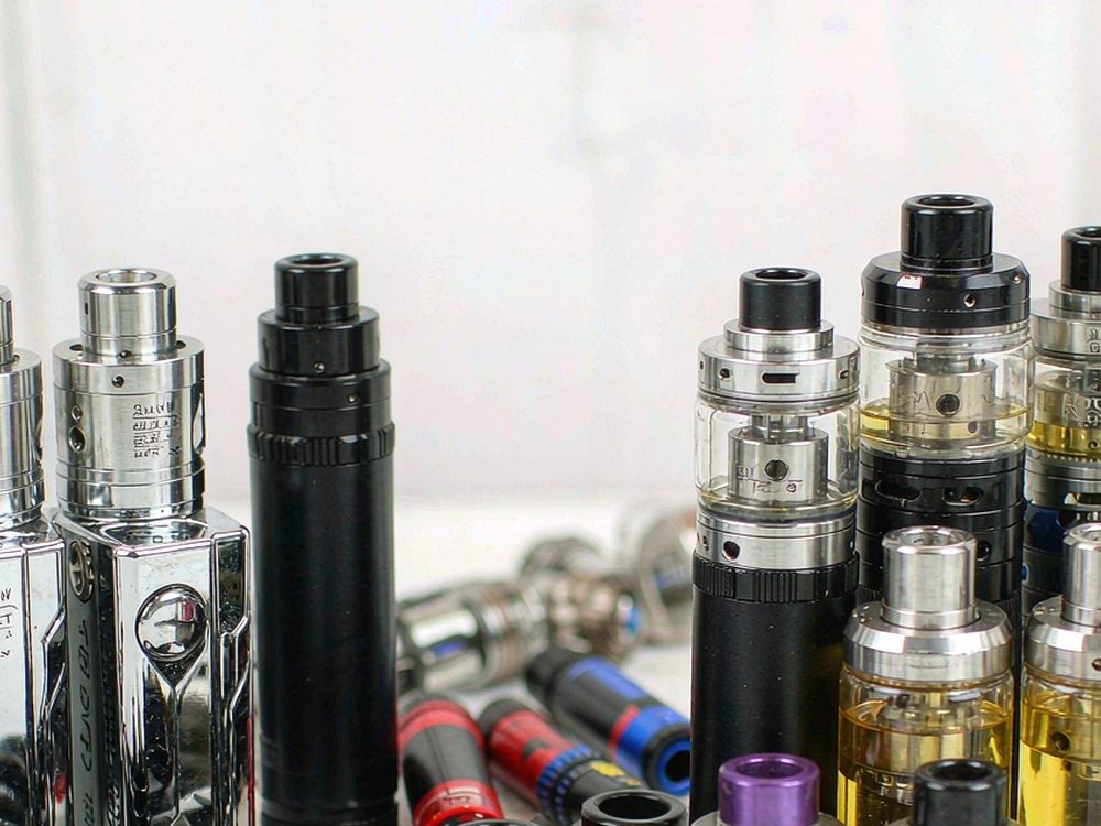 Comparison of Elektronna Ya Sisgareta tanks Suppliers — premium tier