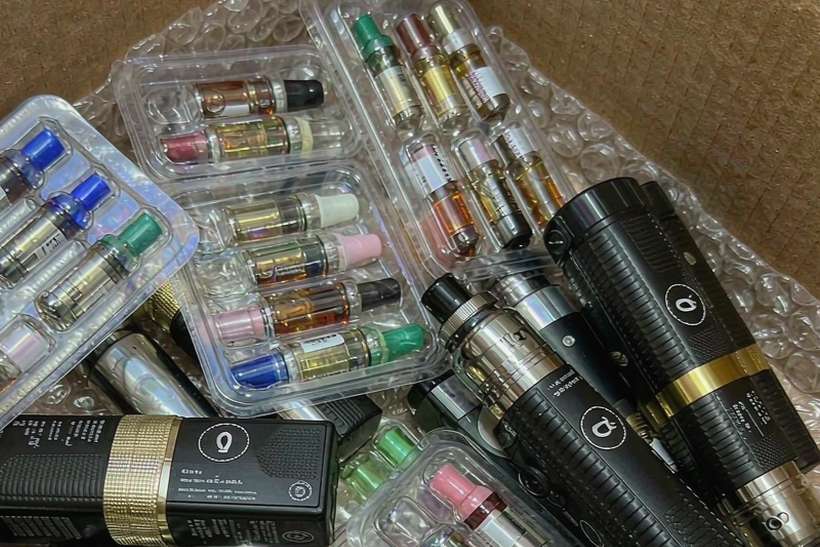 Flavor Catalog of Elektronna Ya Sisgareta mods — small parcel