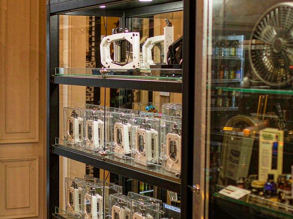 Glossary of Elektronna Ya Sisgareta hardware — 2026