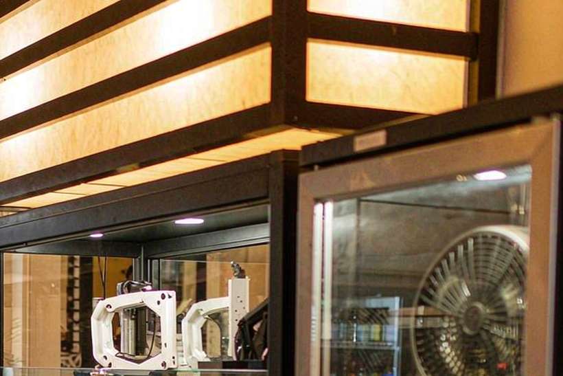 Glossary of Elektronna Ya Sisgareta products in Athens — express air