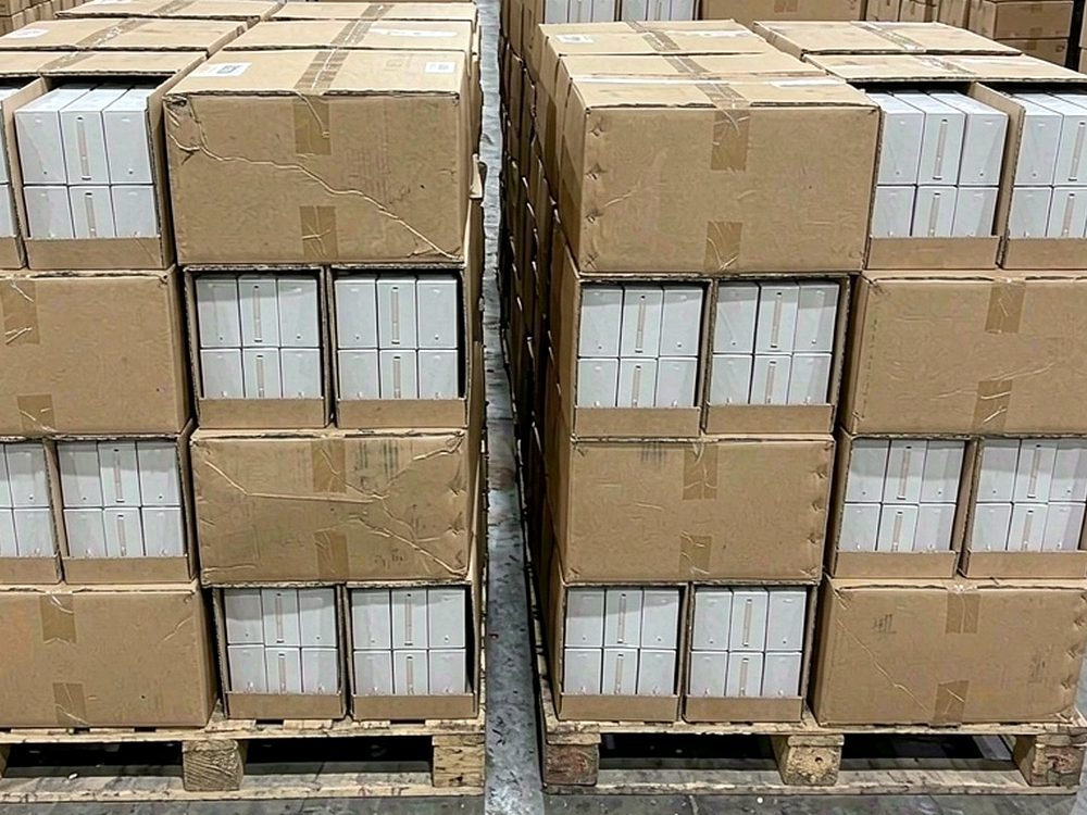How to Store Elektronna Ya Sisgareta products in Athens — premium tier