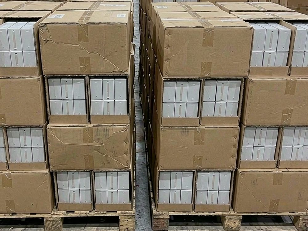 Launch Plan for Elektronna Ya Sisgareta in Athens — no minimum MOQ