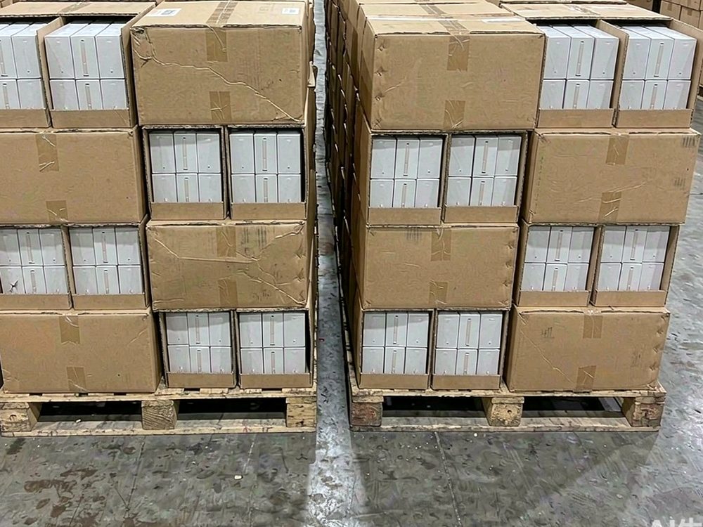 Market Overview of Elektronna Ya Sisgareta in Athens — with fast shipping