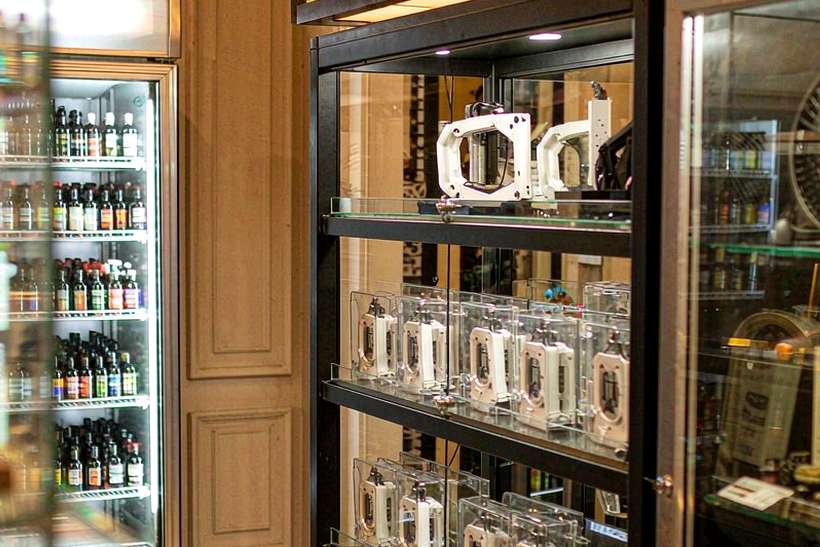 Market Overview of Elektronna Ya Sisgareta products in Athens — Winter special