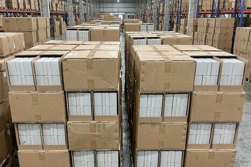 MOQ and Lead Time for Athens Elektronna Ya Sisgareta — container load