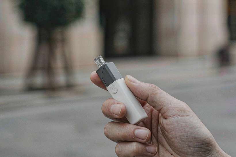 MOQ and Lead Time for Elektronna Ya Sisgareta hardware — bulk case