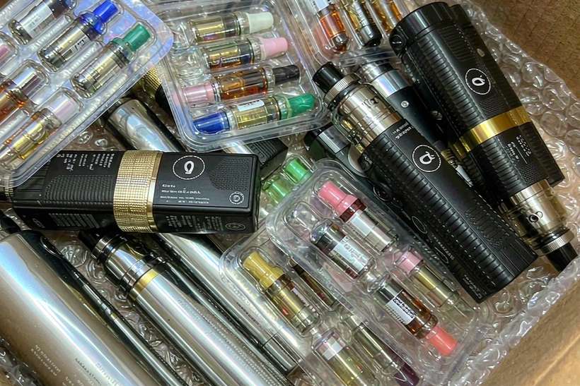 MOQ and Lead Time for Elektronna Ya Sisgareta hardware — small parcel