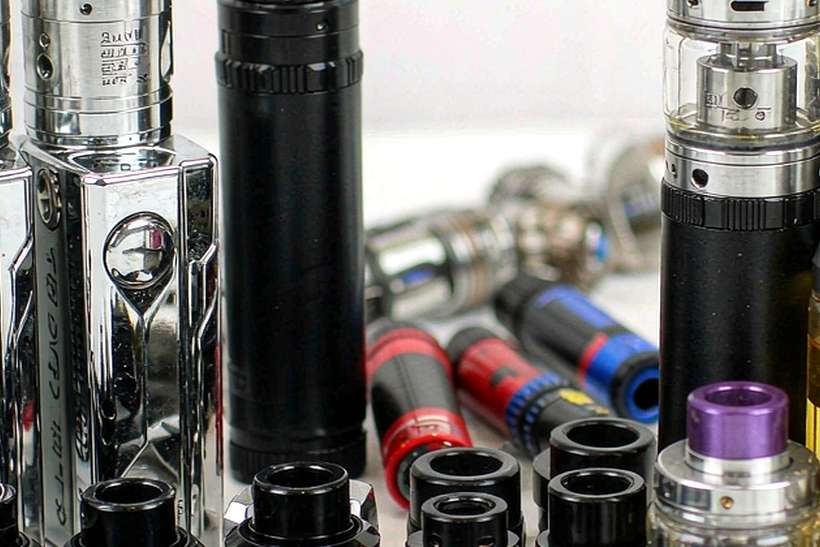 MOQ and Lead Time for Elektronna Ya Sisgareta tanks — Middle East