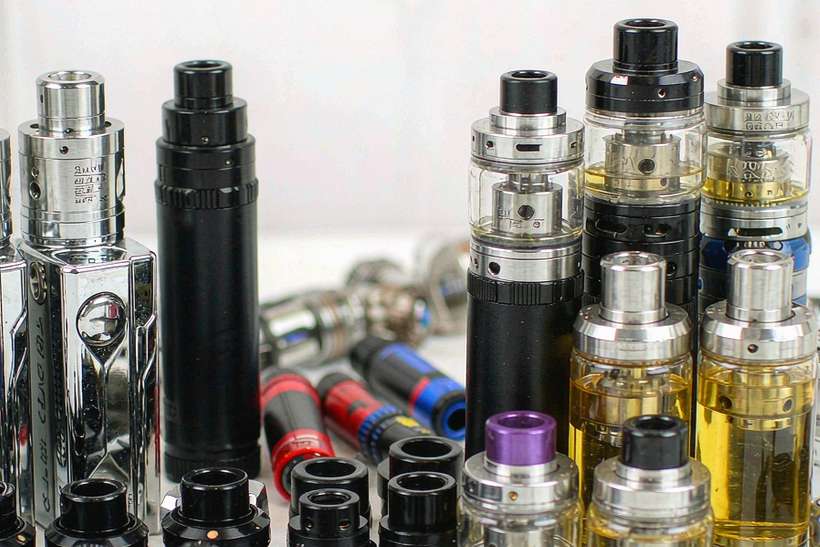 Regional Review of Elektronna Ya Sisgareta accessories — EU stock