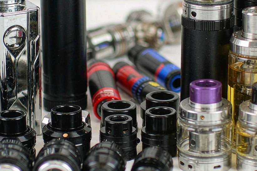 Regional Review of Elektronna Ya Sisgareta products in Athens — Autumn stock