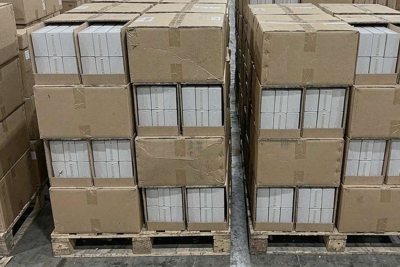 Reseller Guide to Elektronna Ya Sisgareta tanks — container load