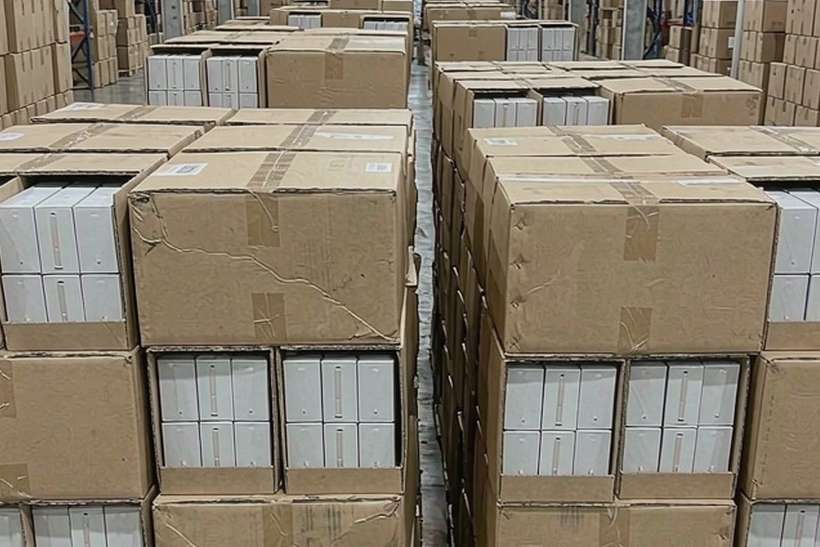 Restocking Elektronna Ya Sisgareta accessories — bulk case