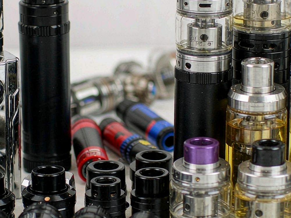 Restocking Elektronna Ya Sisgareta in Athens — verified suppliers