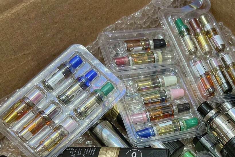 Restocking Elektronna Ya Sisgareta kits — small parcel