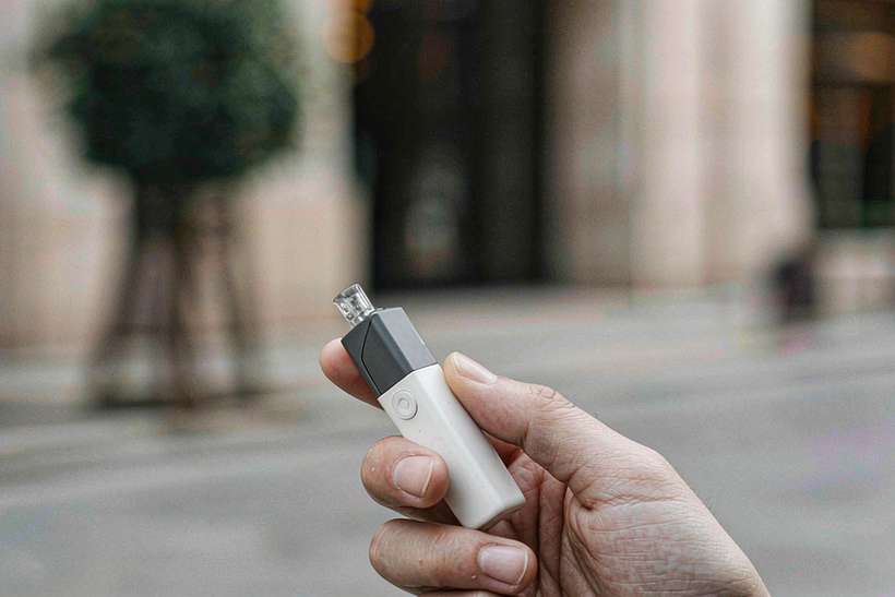 Restocking Elektronna Ya Sisgareta products in Athens — Winter special