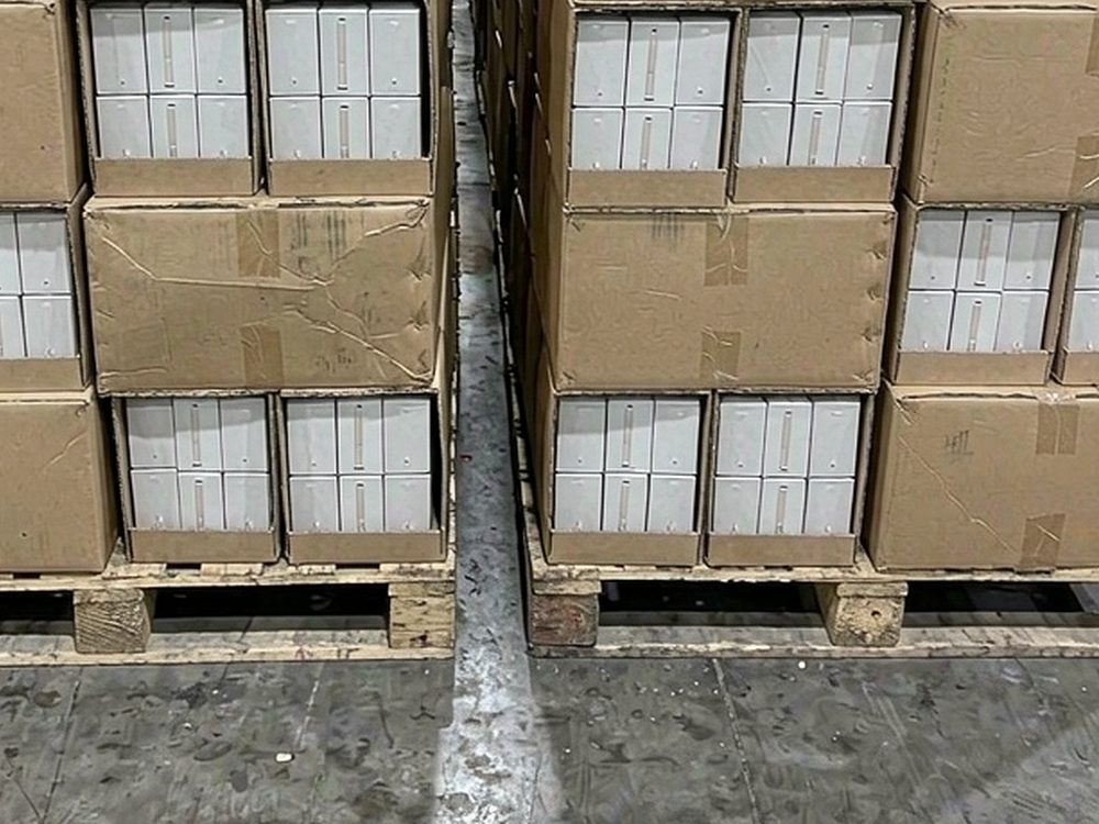 Shipping Guide for Elektronna Ya Sisgareta in Athens — top rated