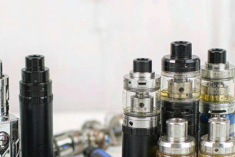 Sourcing Report on Elektronna Ya Sisgareta bundles — Spring catalog