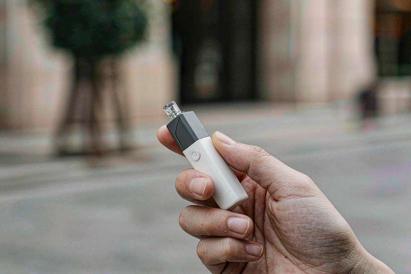 Trend Report on Athens Elektronna Ya Sisgareta — small parcel