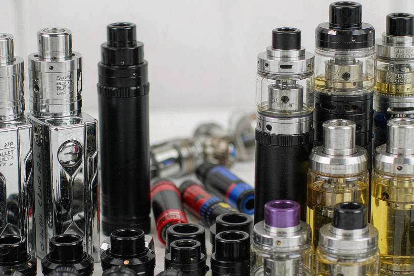 Trend Report on Elektronna Ya Sisgareta accessories — bulk case
