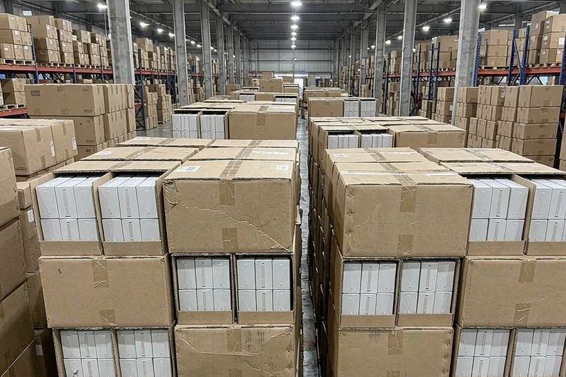 Trend Report on Elektronna Ya Sisgareta in Athens — small parcel
