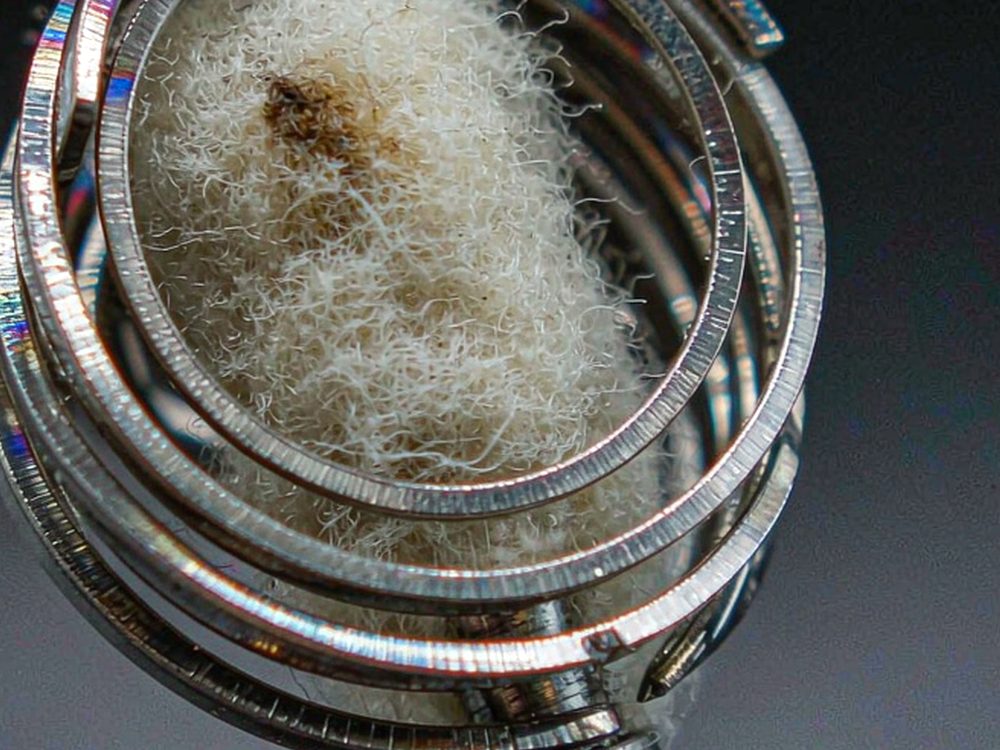 Trend Report on Elektronna Ya Sisgareta products in Athens — for resellers
