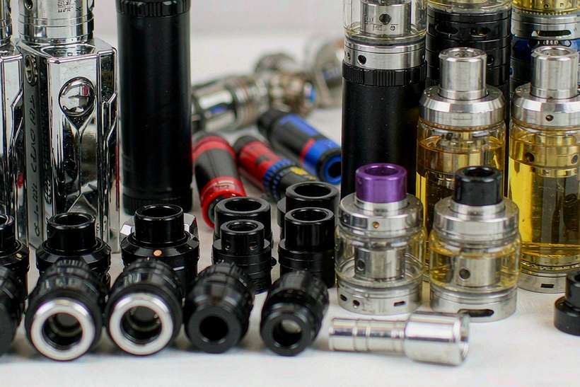 Updated Price List for Elektronna Ya Sisgareta products in Athens — EU stock