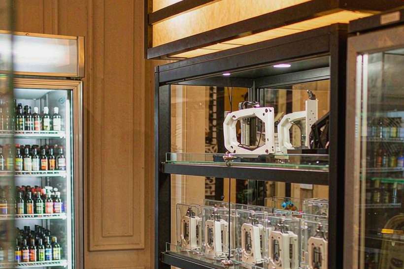Warehouse Options for Athens Elektronna Ya Sisgareta — small parcel