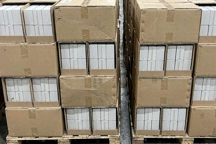 Warehouse Options for Elektronna Ya Sisgareta bundles — EU stock