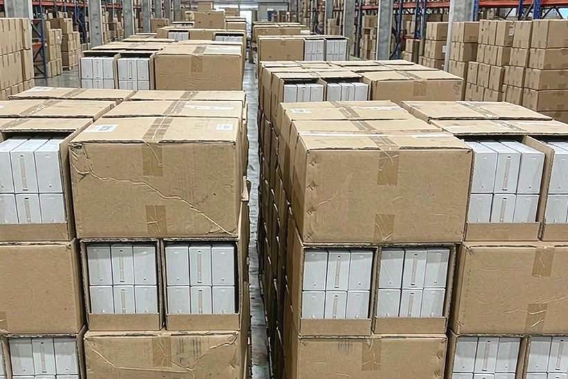 Warehouse Options for Elektronna Ya Sisgareta hardware — OEM available