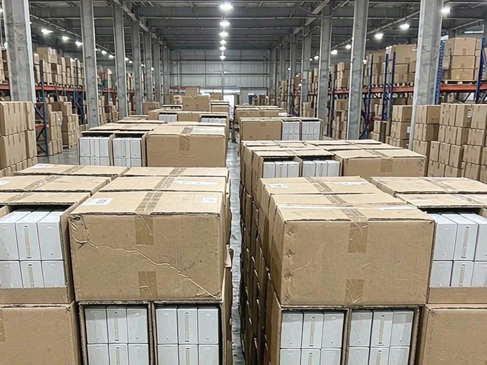 Warehouse Options for Elektronna Ya Sisgareta hardware — wholesale only