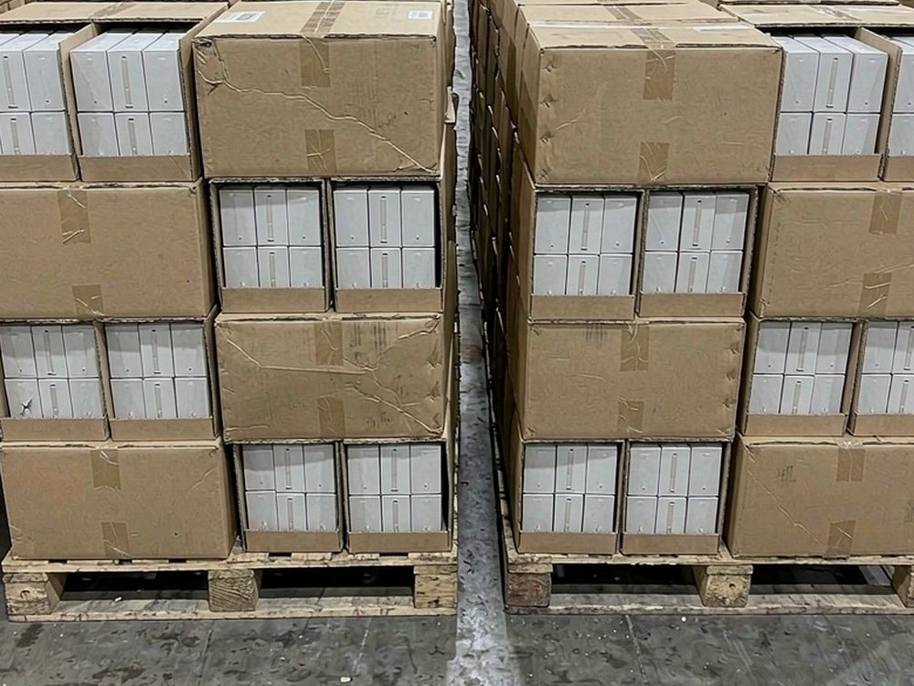 Warehouse Options for Elektronna Ya Sisgareta in Athens — 2026