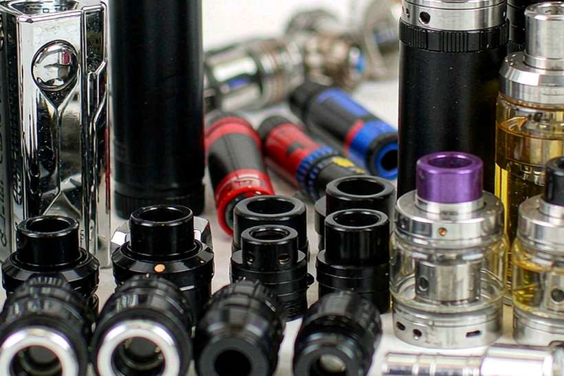 Wholesale Elektronna Ya Sisgareta products in Athens — Autumn stock
