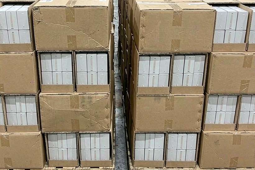 Wholesale Elektronna Ya Sisgareta products in Athens — small parcel